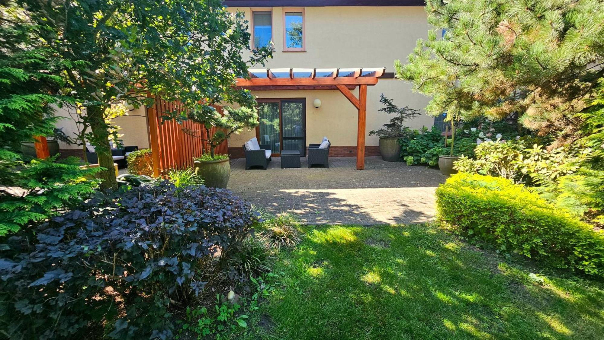 Hotel Sypniewo Margonin Exterior photo